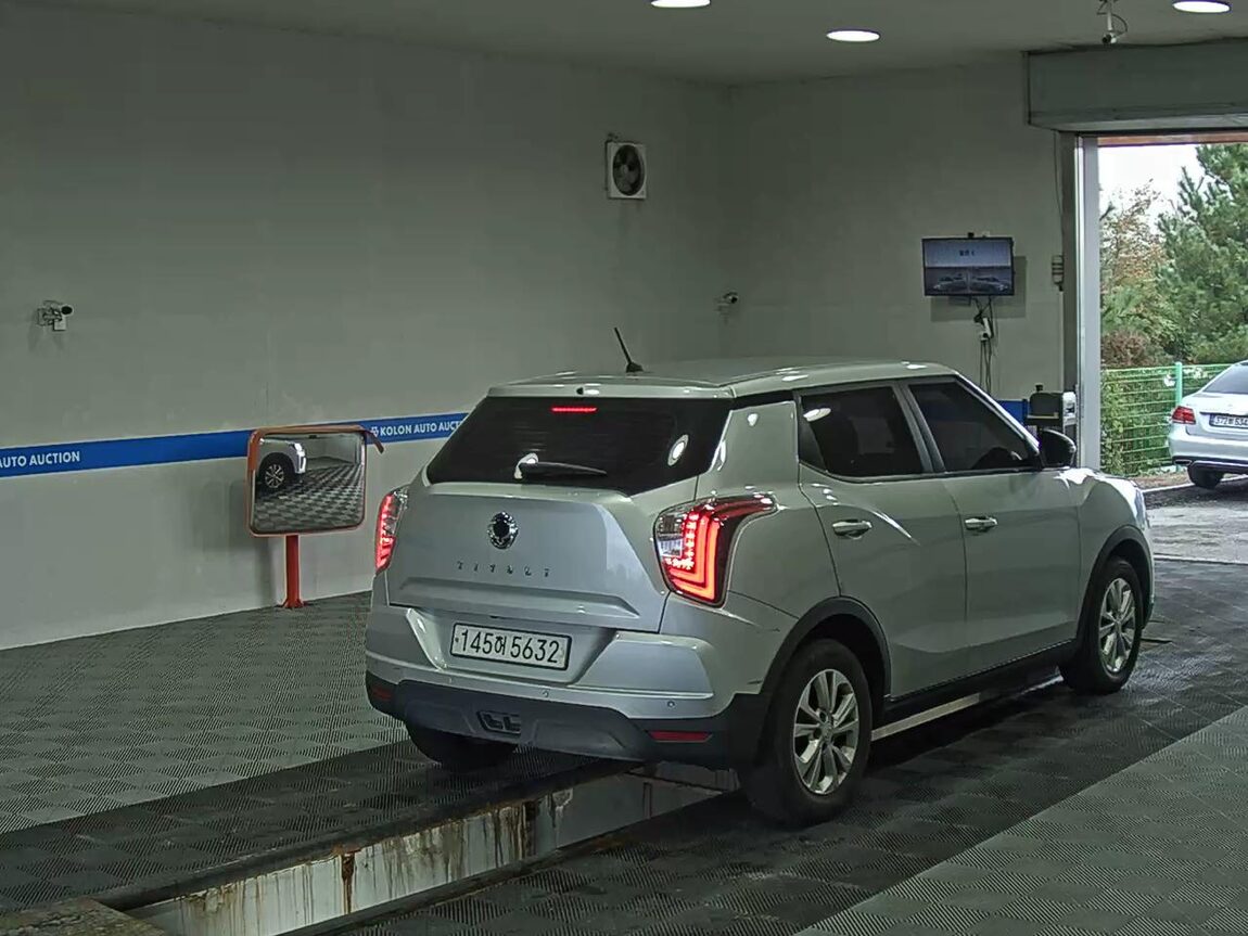 KG MOBILITY (SSANGYONG) VERY NEW TIVOLI 1.6 DIESEL 2WD V1 2020 - zdjęcie 5