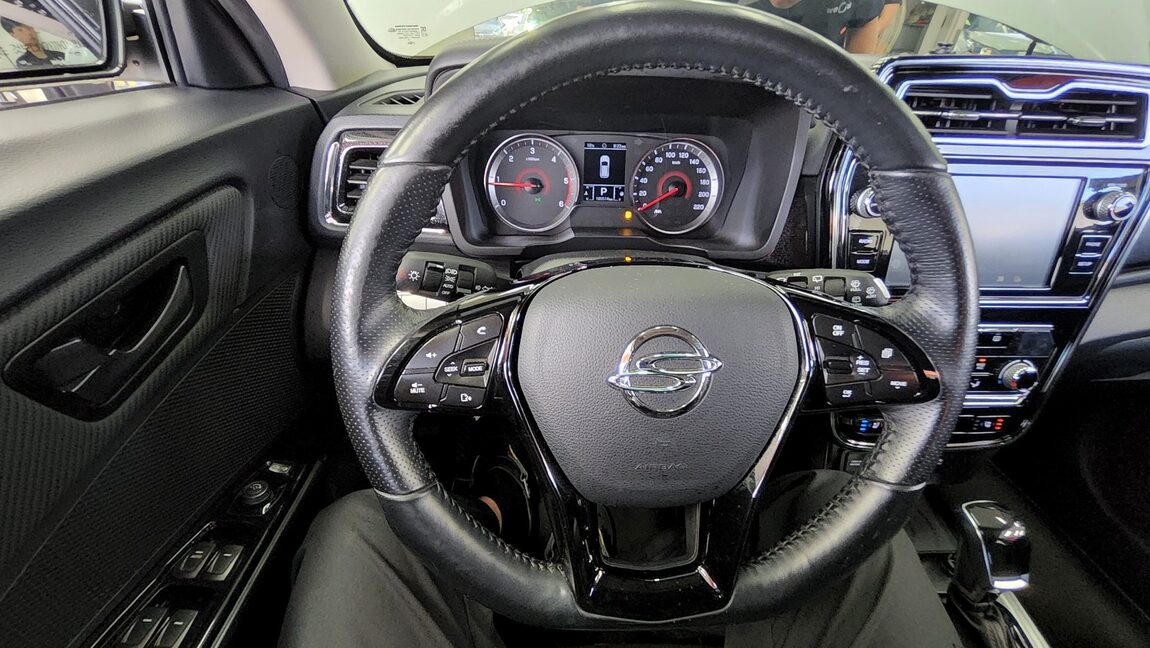 KG MOBILITY (SSANGYONG) VERY NEW TIVOLI 1.6 DIESEL 2WD V3 2021 - zdjęcie 19