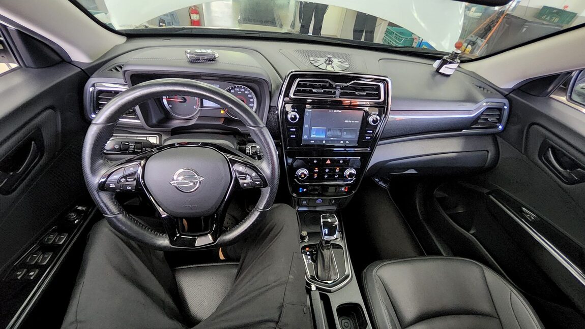 KG MOBILITY (SSANGYONG) VERY NEW TIVOLI 1.6 DIESEL 2WD V3 2021 - zdjęcie 11