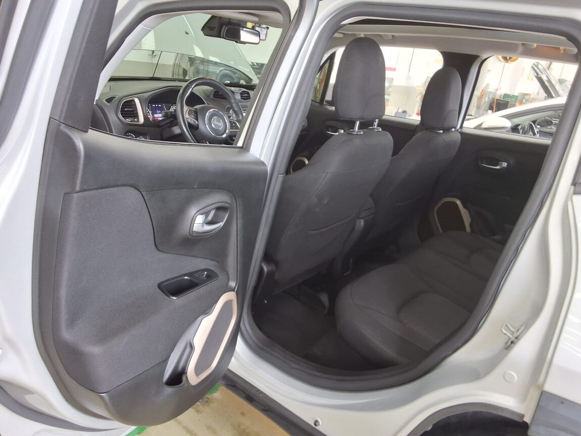 JEEP RENEGADE 2.0 DIESEL AWD LONGITUDE 2016 - zdjęcie 12