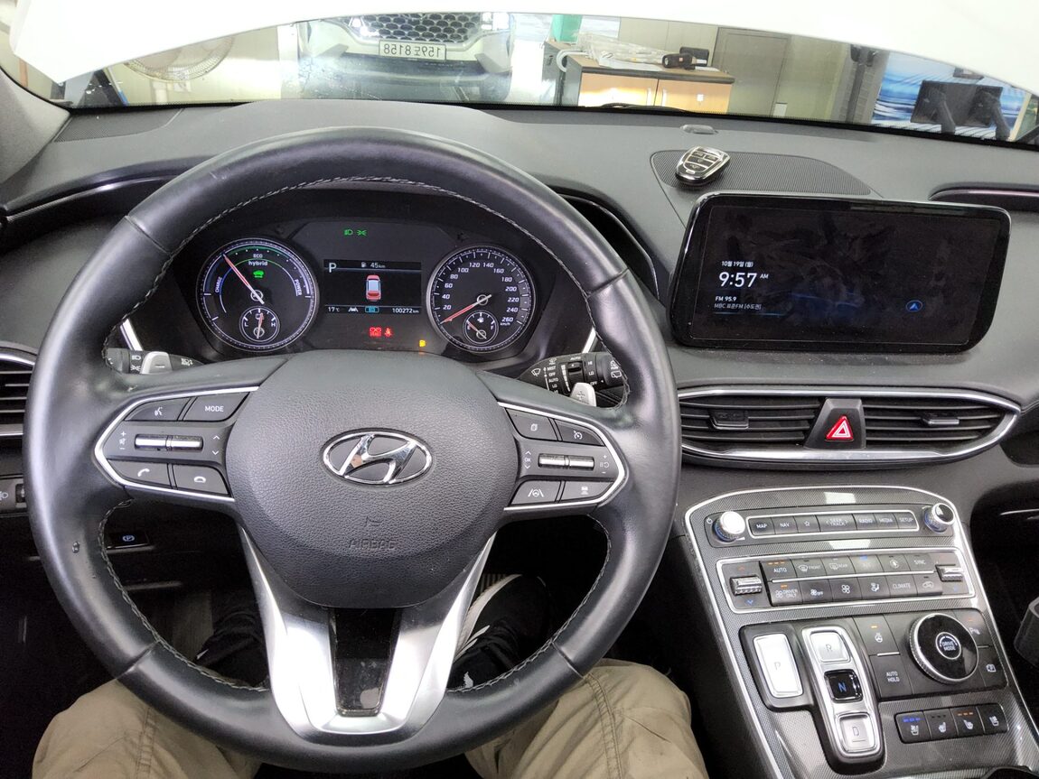 HYUNDAI THE NEW SANTA FE HYBRID 1.6 HEV 2WD PRESTIGE 2022 - zdjęcie 17