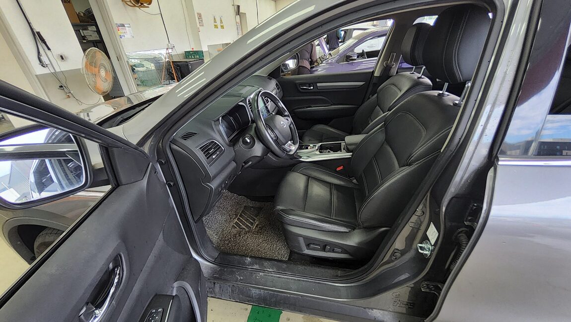 RENAULT (SAMSUNG) NEW QM6 2.0 LPe LE 2021 - zdjęcie 10