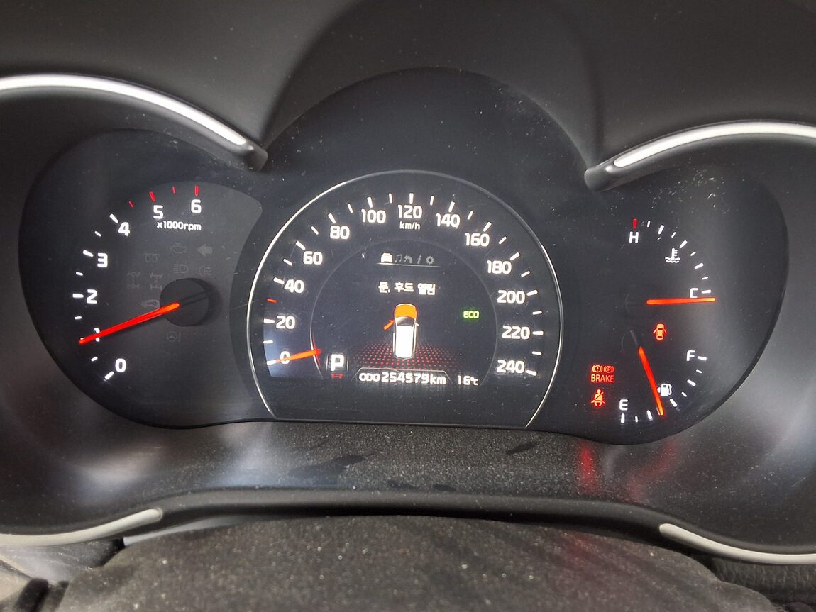 KIA NEW SORENTO R R2.0 2WD TLX SPECIAL 2013 - zdjęcie 9