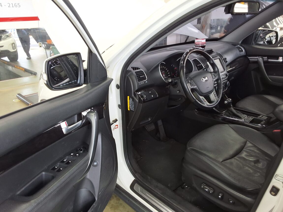 KIA NEW SORENTO R R2.0 2WD TLX SPECIAL 2013 - zdjęcie 10