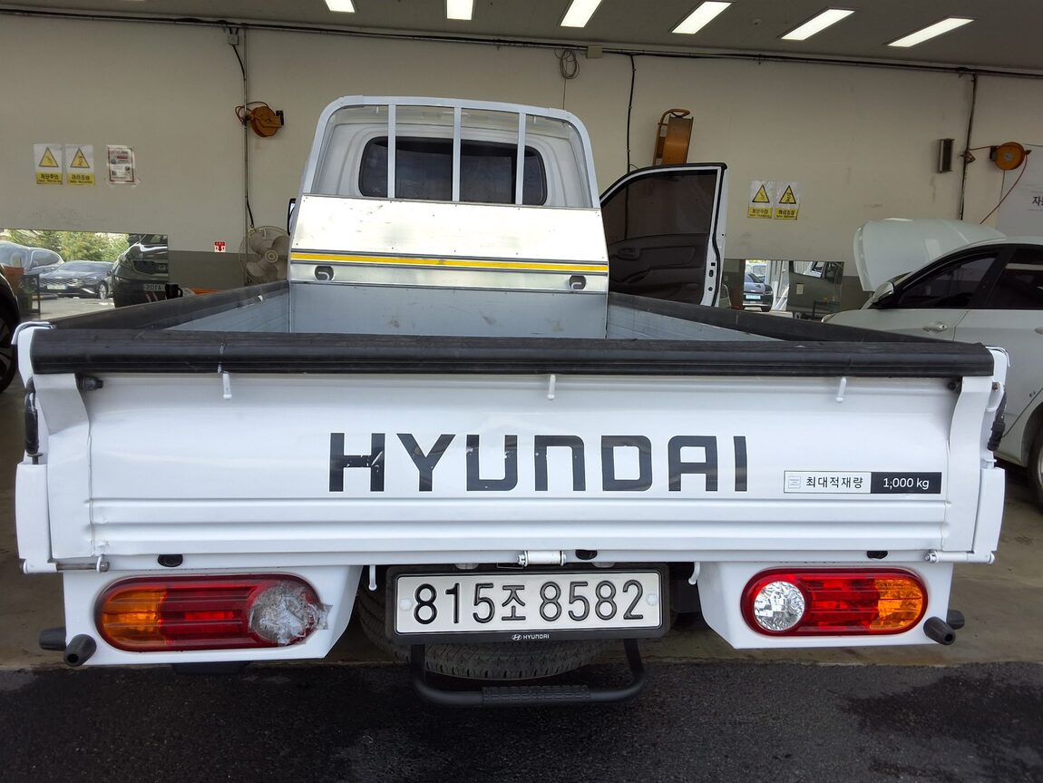 HYUNDAI PORTER II WING BODY ELECTRIC 2022 - zdjęcie 12