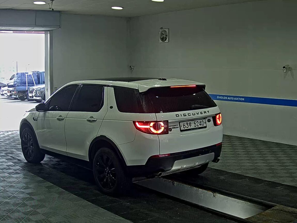 LAND ROVER DISCOVERY SPORT 2.2 SD4 HSE LUXURY 2015 - zdjęcie 6