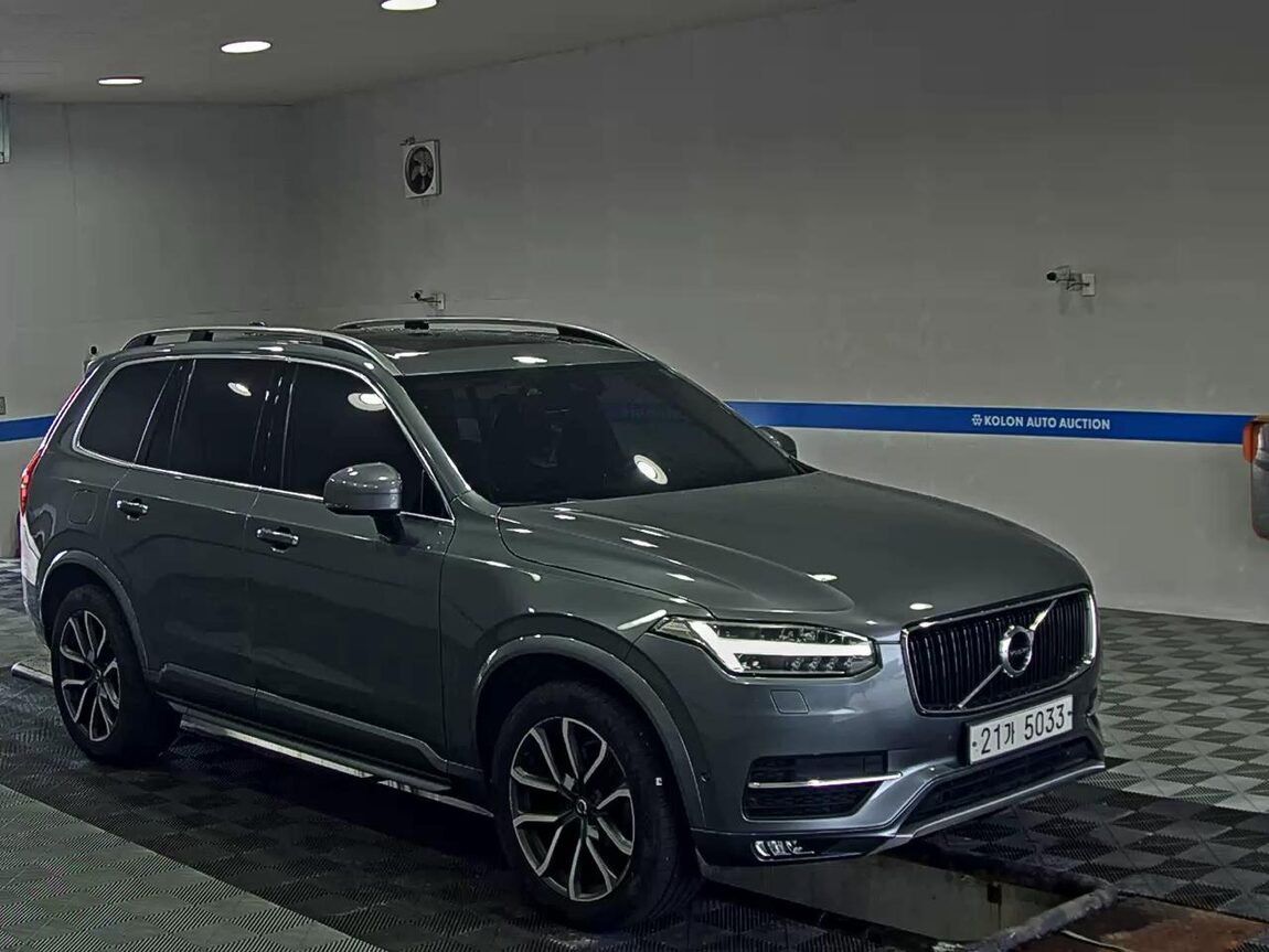 VOLVO XC90 (2ND GEN) D5 AWD MOMENTUM 2017 - zdjęcie 3
