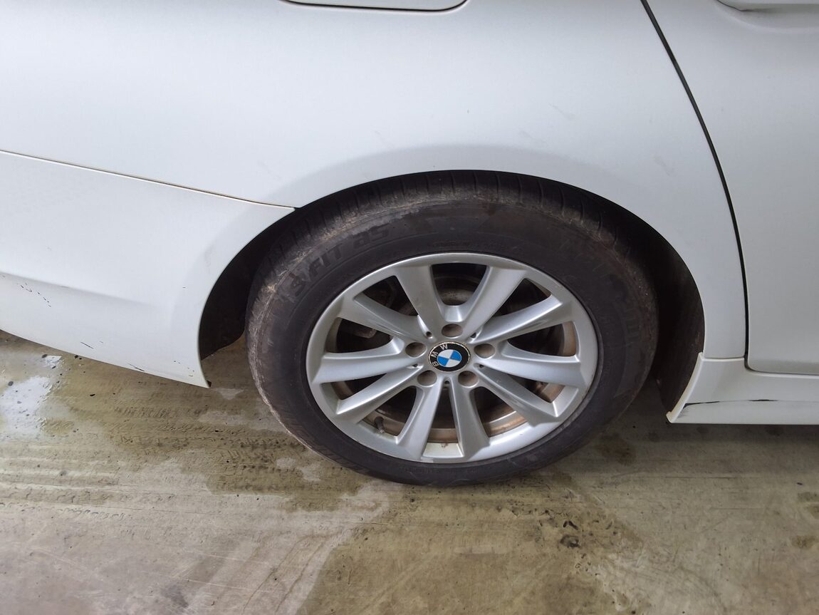 BMW 5 SERIES (6TH GEN) 525d xDRIVE 2013 - zdjęcie 22
