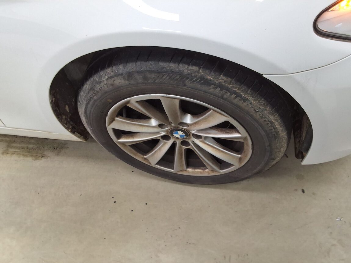 BMW 5 SERIES (6TH GEN) 525d xDRIVE 2013 - zdjęcie 21