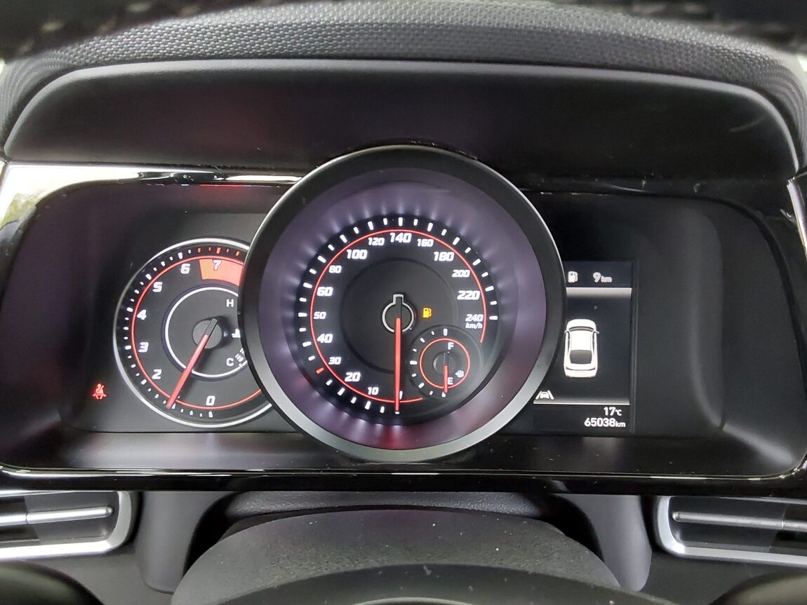HYUNDAI AVANTE (CN7) 1.6 GASOLINE MODERN 2021 - zdjęcie 9