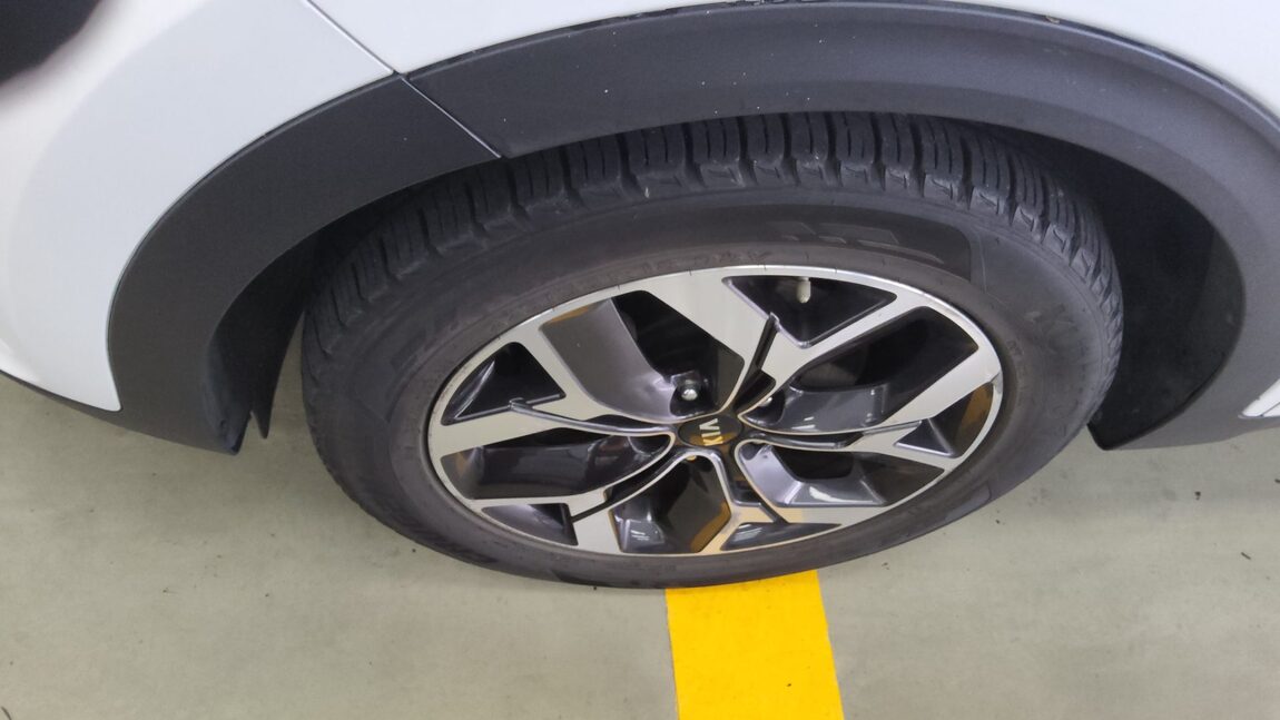 KIA SPORTAGE THE BOLD R2.0 DIESEL 2WD PRESTIGE 2019 - zdjęcie 23