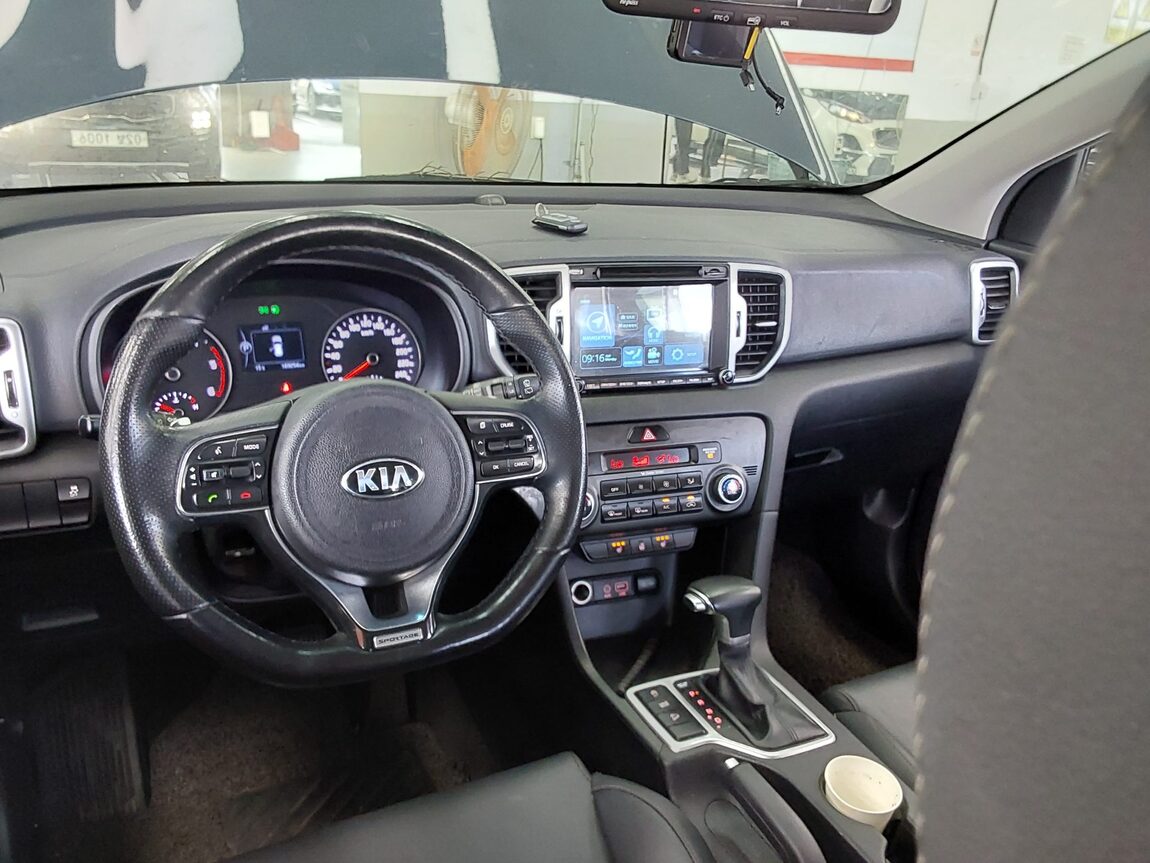 KIA NEW SPORTAGE 1.7 2WD NOBLESSE 2017 - zdjęcie 11