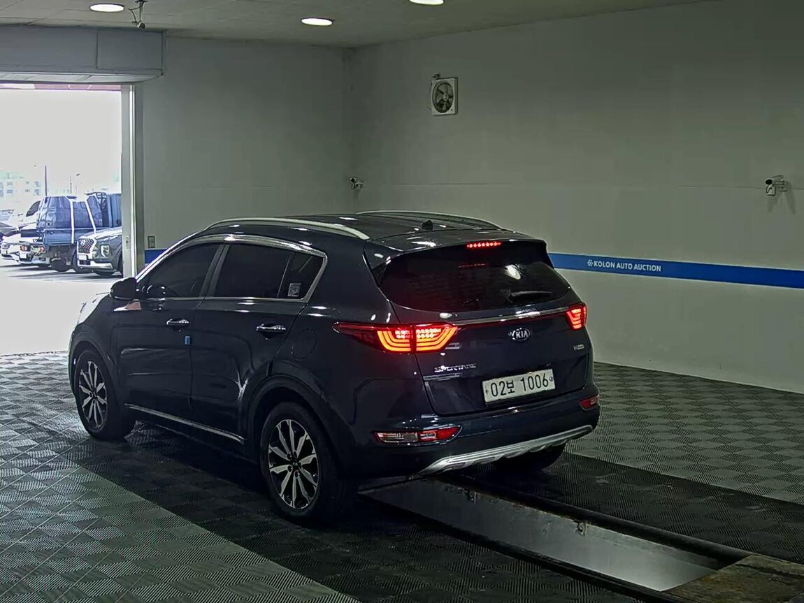 KIA NEW SPORTAGE 1.7 2WD NOBLESSE 2017 - zdjęcie 6