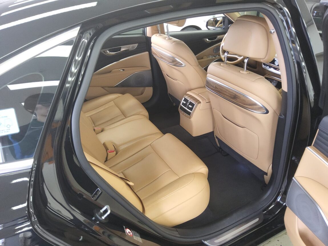 KIA THE NEW K9 (RJ) 3.8 GASOLINE AWD PLATINUM BEST SELECTION I 2022 - zdjęcie 13