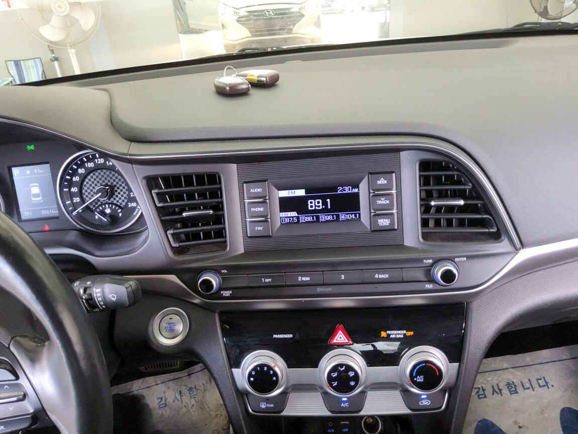 HYUNDAI THE NEW AVANTE AD 1.6 GASOLINE SMART 2020 - zdjęcie 17
