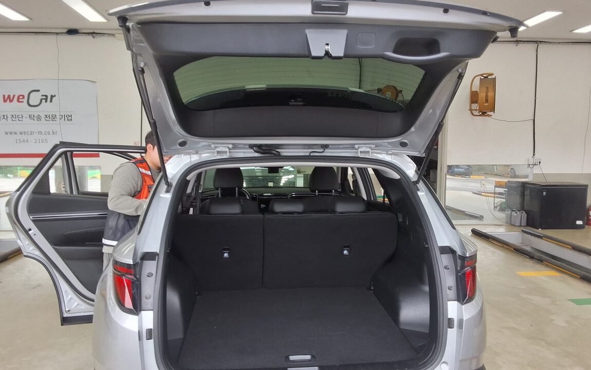 HYUNDAI THE ALL NEW TUCSON 2.0 DIESEL 2WD MODERN 2023 - zdjęcie 11