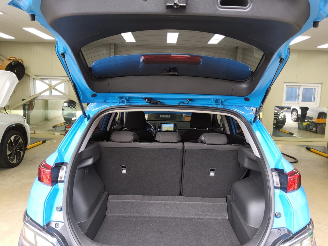 HYUNDAI THE NEW KONA 1.6 2WD SMART 2021 - zdjęcie 15