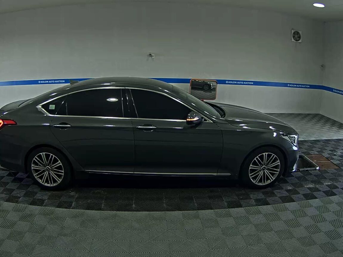 GENESIS G80 3.3 GDi AWD LUXURY 2019 - zdjęcie 4