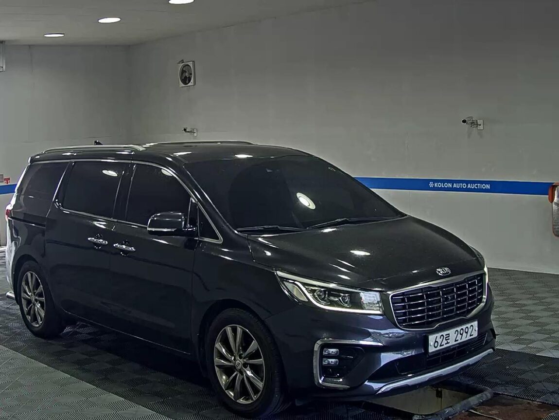 KIA THE NEW CARNIVAL 9-SEATER DIESEL NOBLESSE SPECIAL 2019 - zdjęcie 3