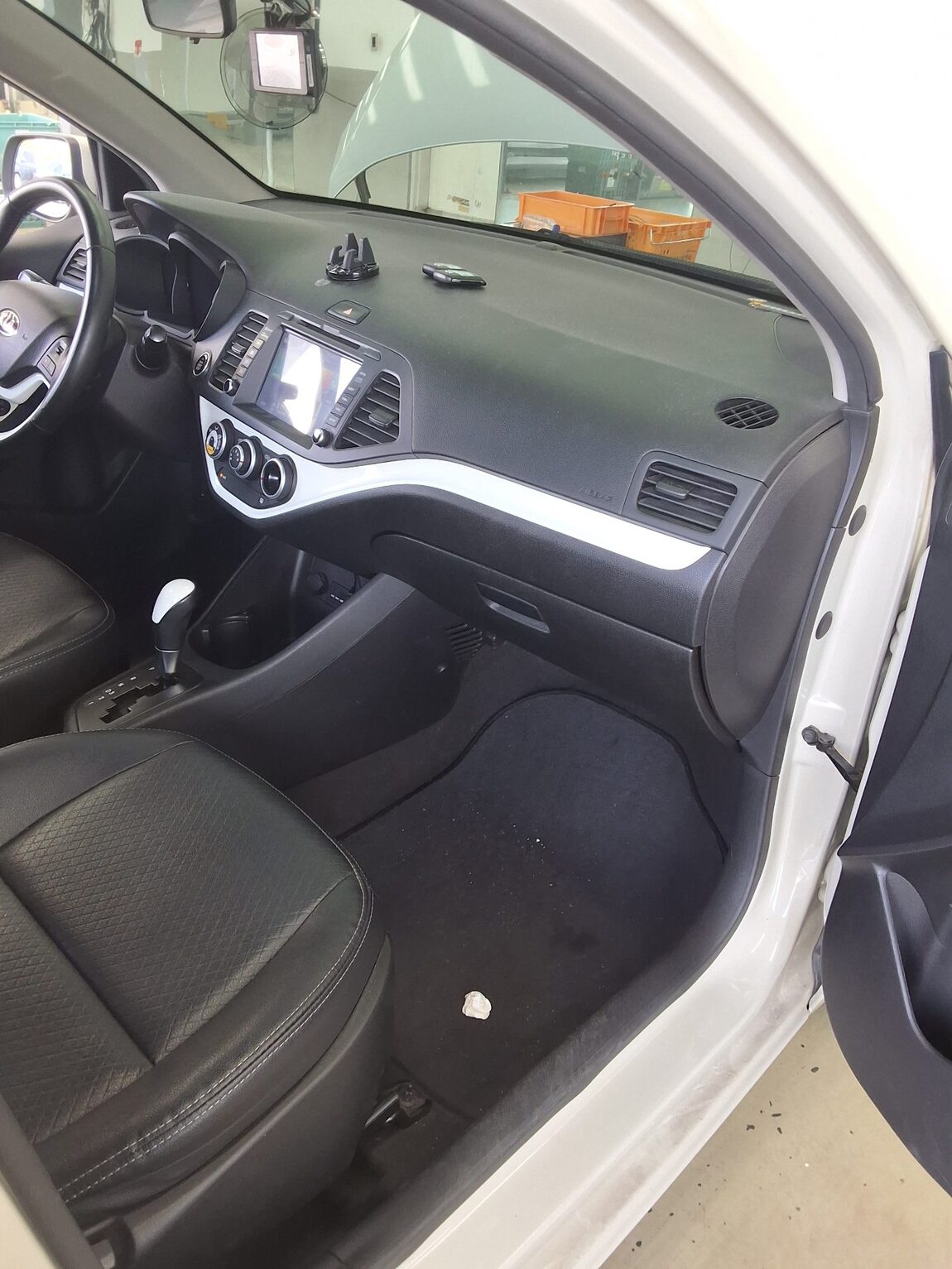 KIA ALL NEW MORNING GASOLINE LUXURY 2015 - zdjęcie 14