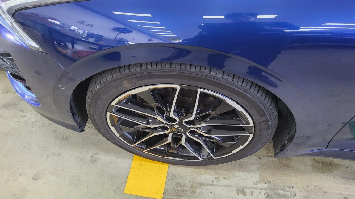 KIA NEW K5 (DL3) 1.6 GASOLINE TURBO SIGNATURE 2020 - zdjęcie 24