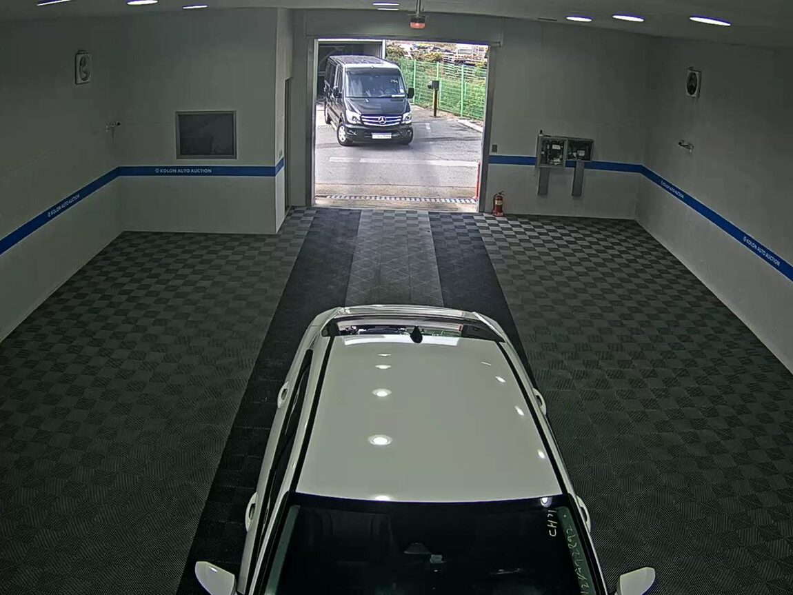 HYUNDAI AVANTE (CN7) 1.6 GASOLINE MODERN 2021 - zdjęcie 7