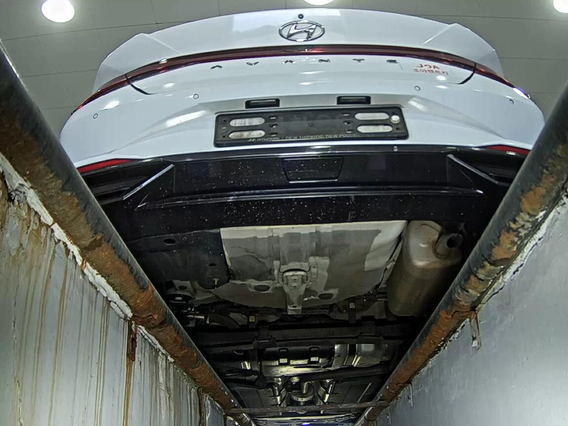 HYUNDAI AVANTE (CN7) 1.6 GASOLINE MODERN 2021 - zdjęcie 8