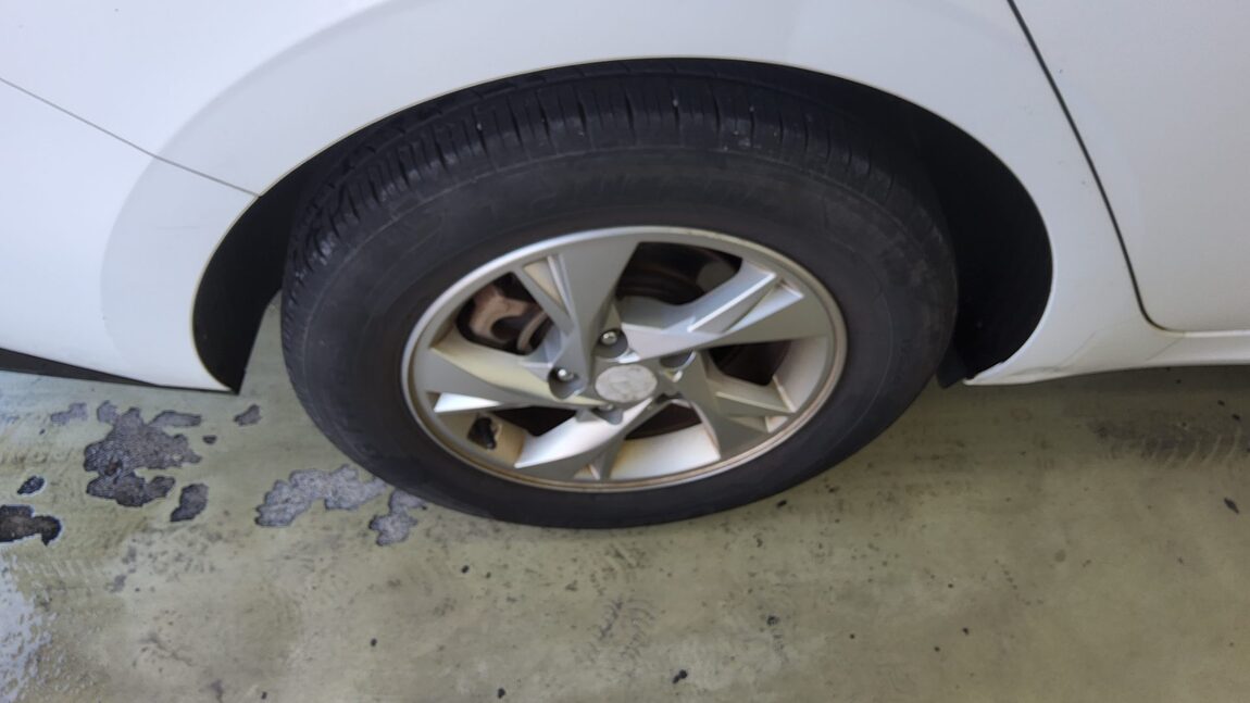 HYUNDAI AVANTE (CN7) 1.6 GASOLINE MODERN 2021 - zdjęcie 26