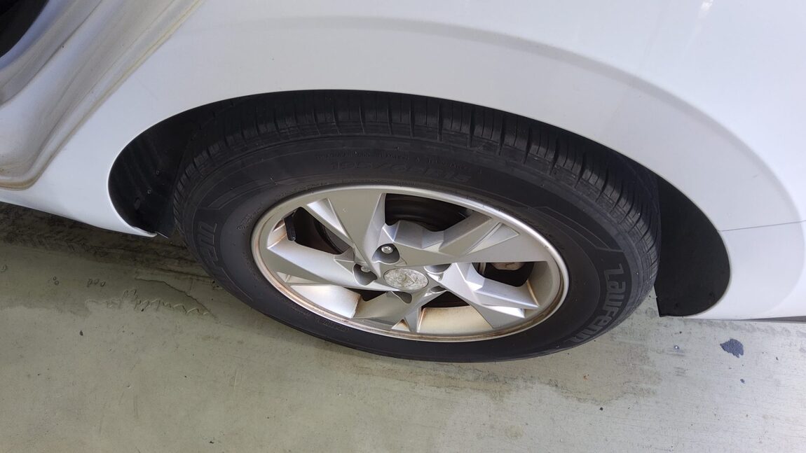 HYUNDAI AVANTE (CN7) 1.6 GASOLINE MODERN 2021 - zdjęcie 24
