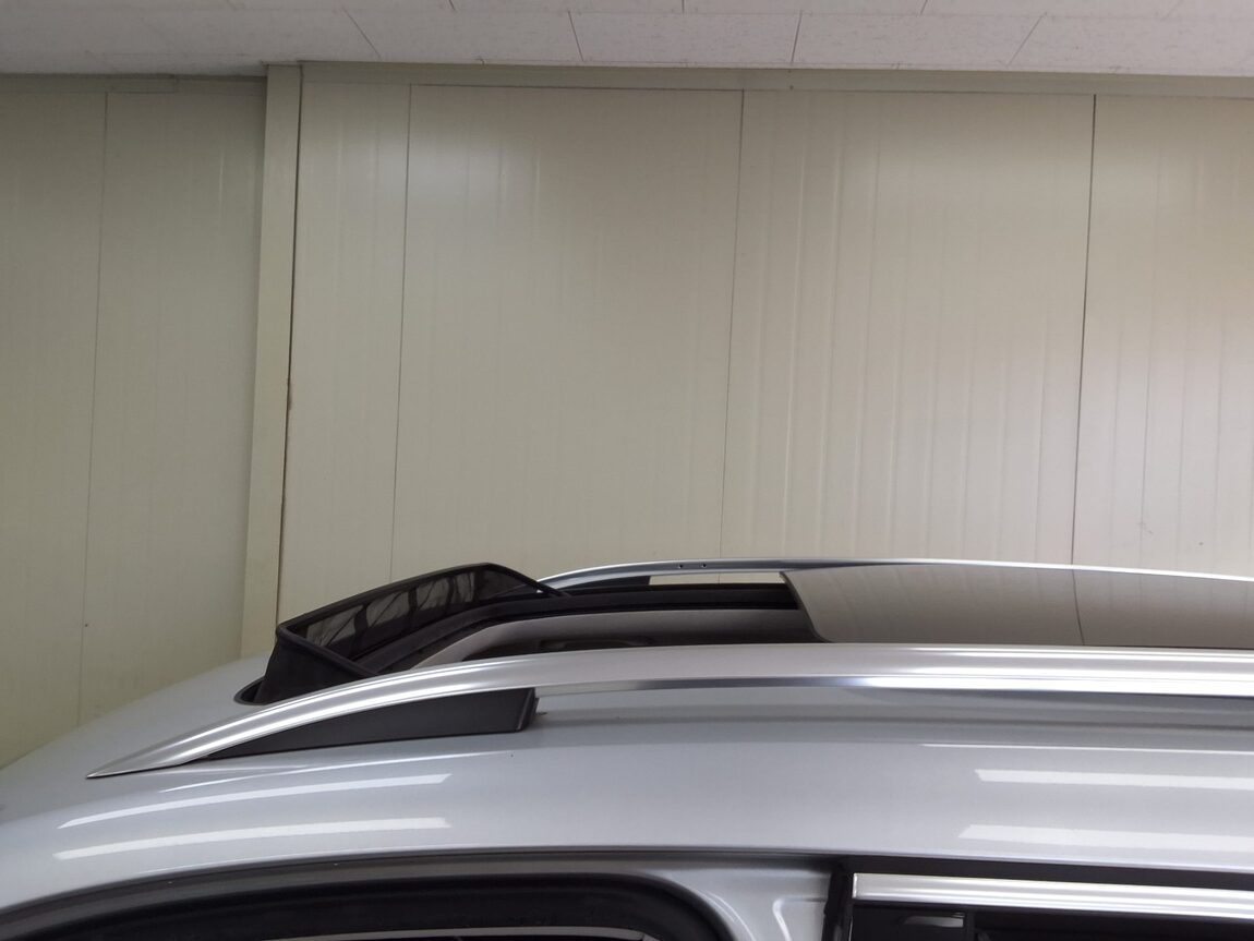 VOLKSWAGEN TIGUAN 2.0 TDI BLUEMOTION PREMIUM 2013 - zdjęcie 26