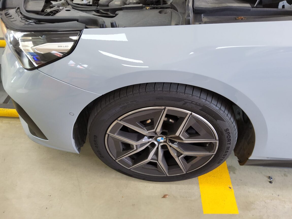 BMW 5 SERIES (8TH GEN) 520i M SPORT PACK 2024 - zdjęcie 26