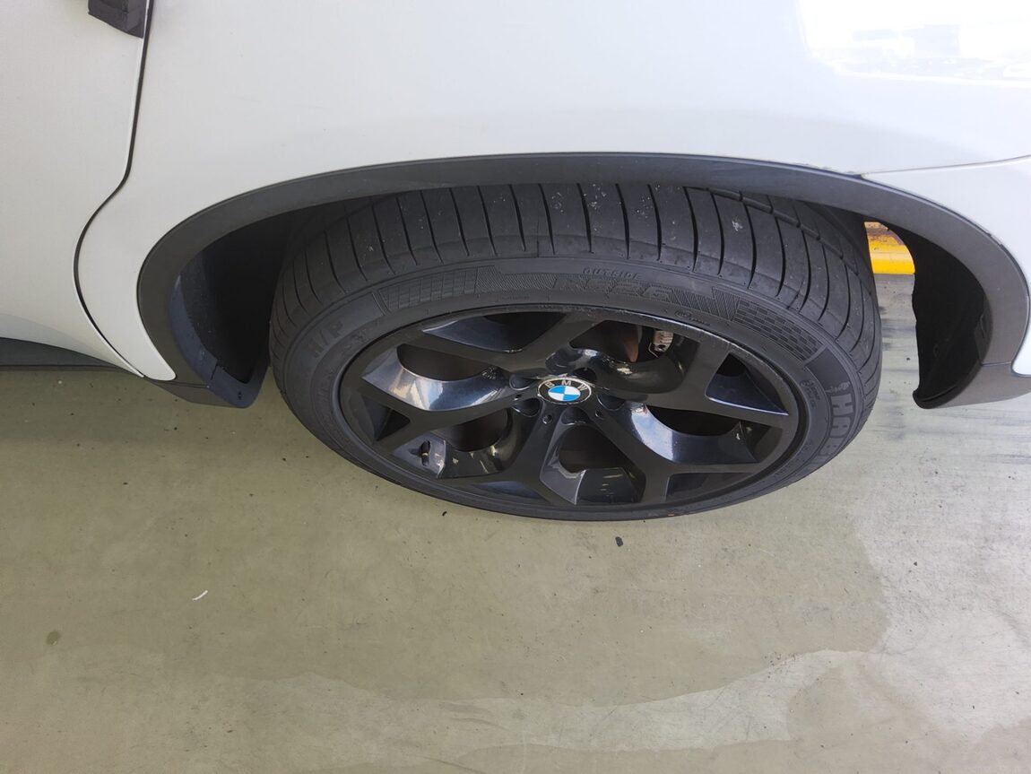 BMW X6 (1ST GEN) 30d xDRIVE 2014 - zdjęcie 28