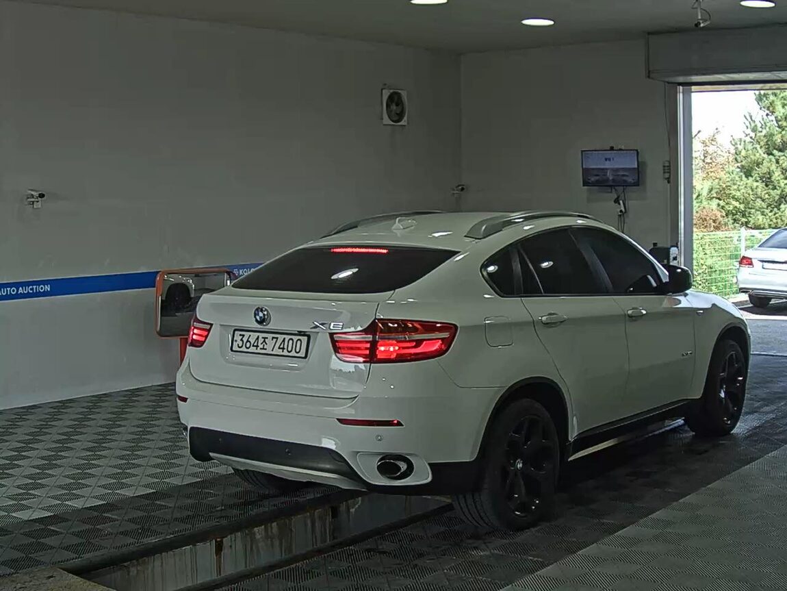 BMW X6 (1ST GEN) 30d xDRIVE 2014 - zdjęcie 5