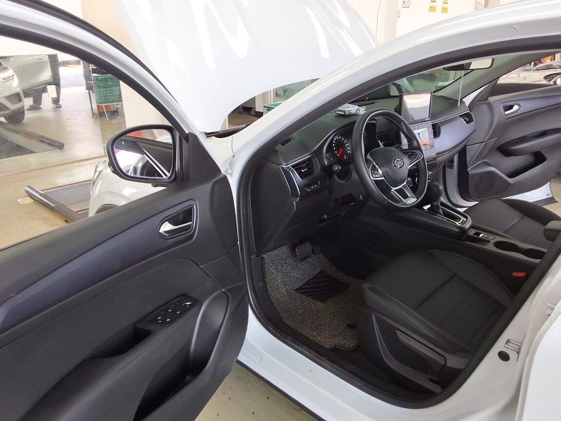 RENAULT (SAMSUNG) XM3 1.3 TCe LE 2020 - zdjęcie 10