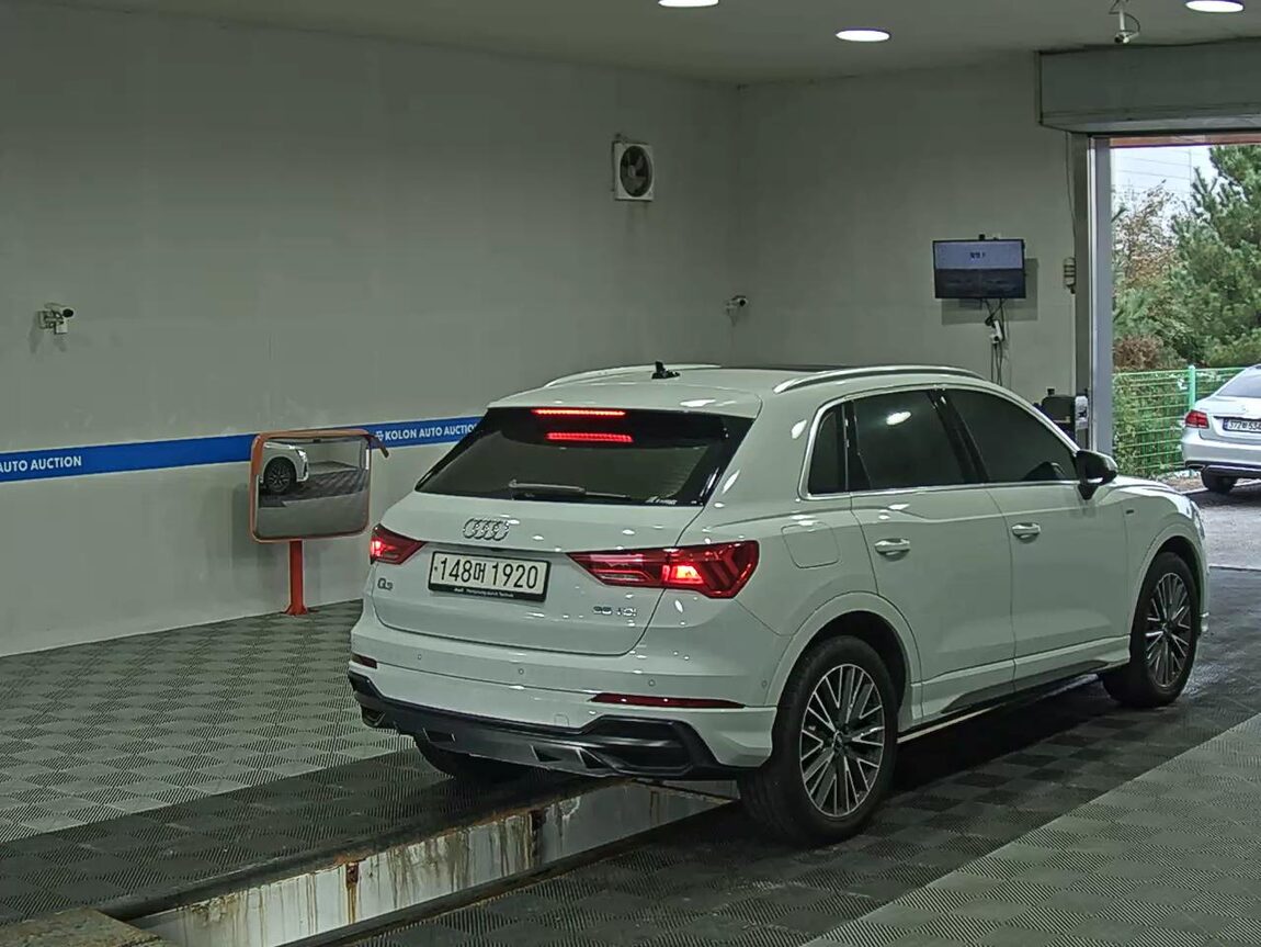 AUDI Q3 (2ND GEN) 35 TDI PREMIUM 2022 - zdjęcie 5