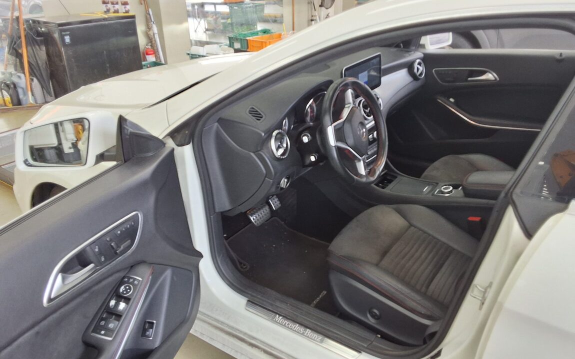 MERCEDES-BENZ CLA-CLASS CLA250 4MATIC 2015 - zdjęcie 10