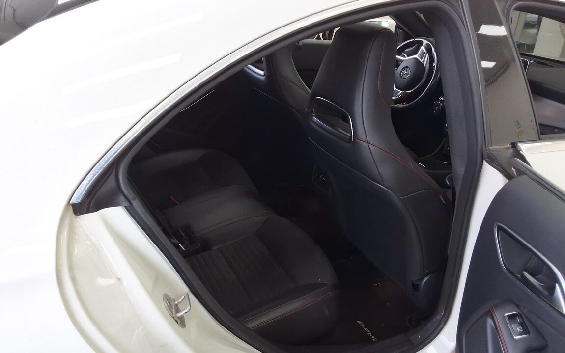 MERCEDES-BENZ CLA-CLASS CLA250 4MATIC 2015 - zdjęcie 13