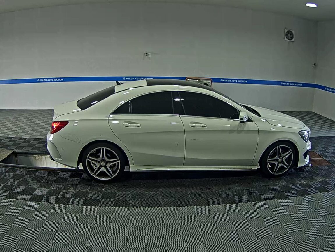 MERCEDES-BENZ CLA-CLASS CLA250 4MATIC 2015 - zdjęcie 4