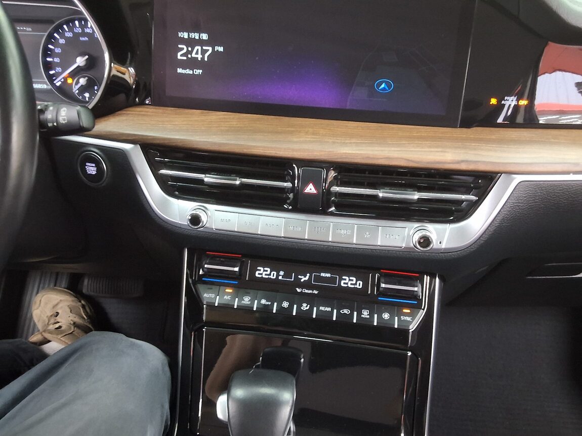 KIA MOHAVE THE MASTER 3.0 DIESEL 4WD PLATINUM 2021 - zdjęcie 24