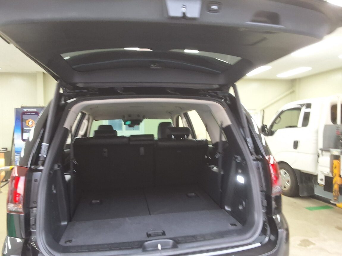 KIA MOHAVE THE MASTER 3.0 DIESEL 4WD PLATINUM 2021 - zdjęcie 16