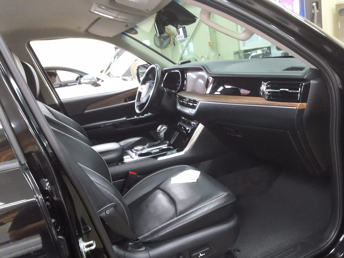 KIA MOHAVE THE MASTER 3.0 DIESEL 4WD PLATINUM 2021 - zdjęcie 15