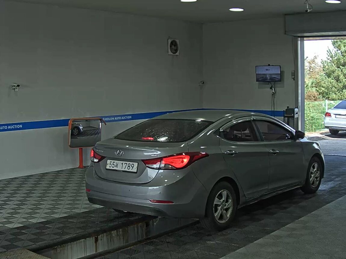 HYUNDAI THE NEW AVANTE MD 1.6 GDi SMART 2014 - zdjęcie 5