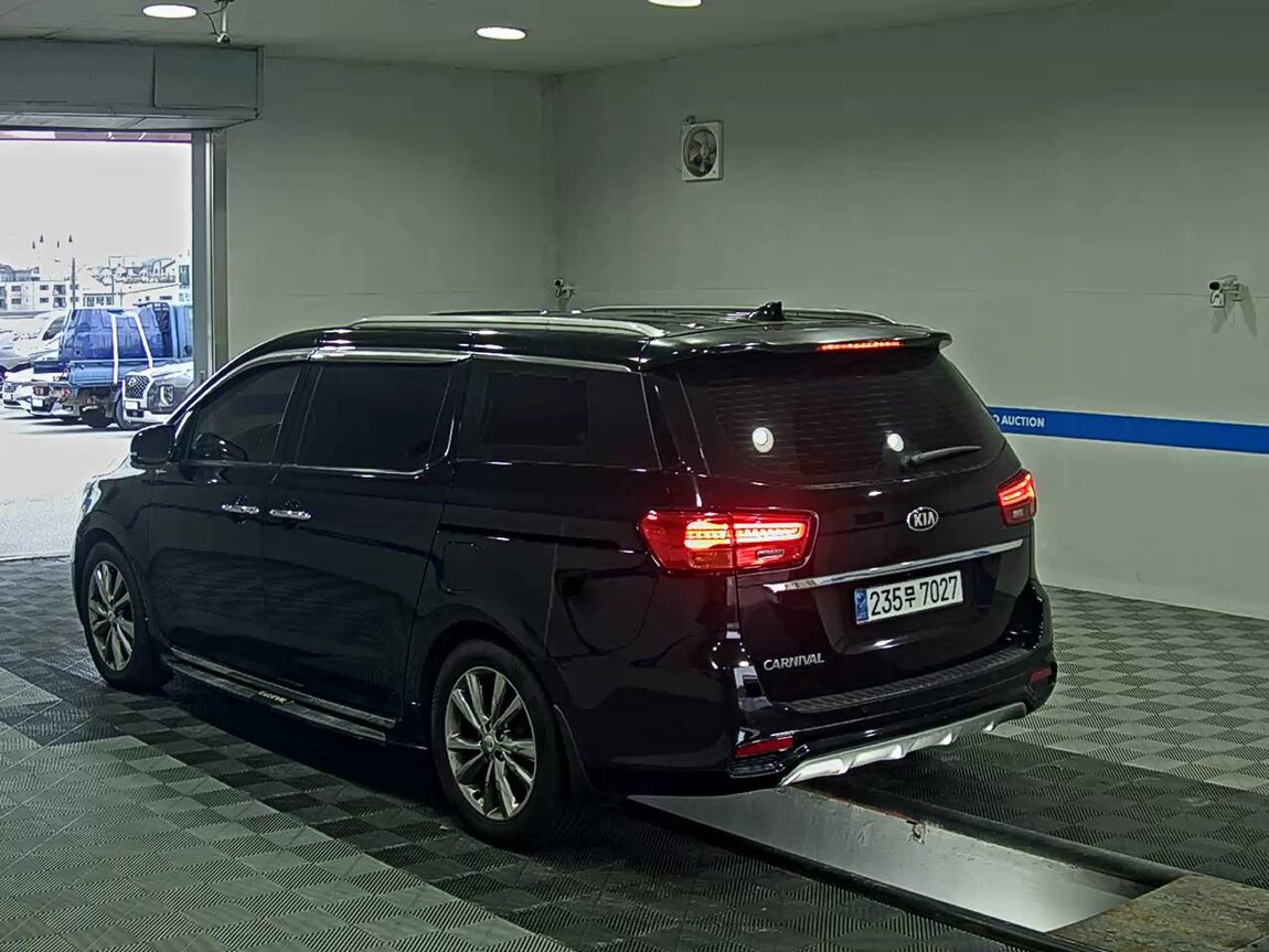 KIA THE NEW CARNIVAL 9-SEATER DIESEL PRESTIGE 2020 - zdjęcie 6