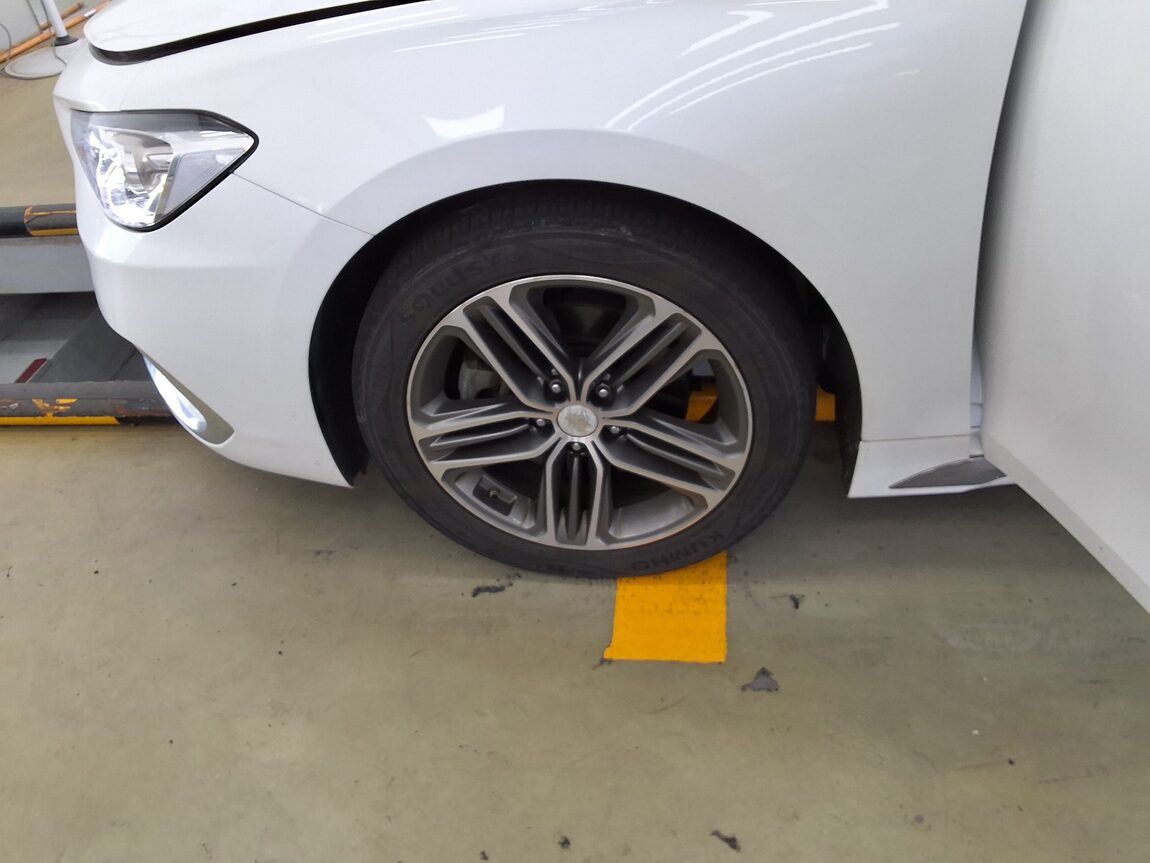 HYUNDAI GRANDEUR IG 3.0 LPi RENTAL CAR MODERN 2019 - zdjęcie 23