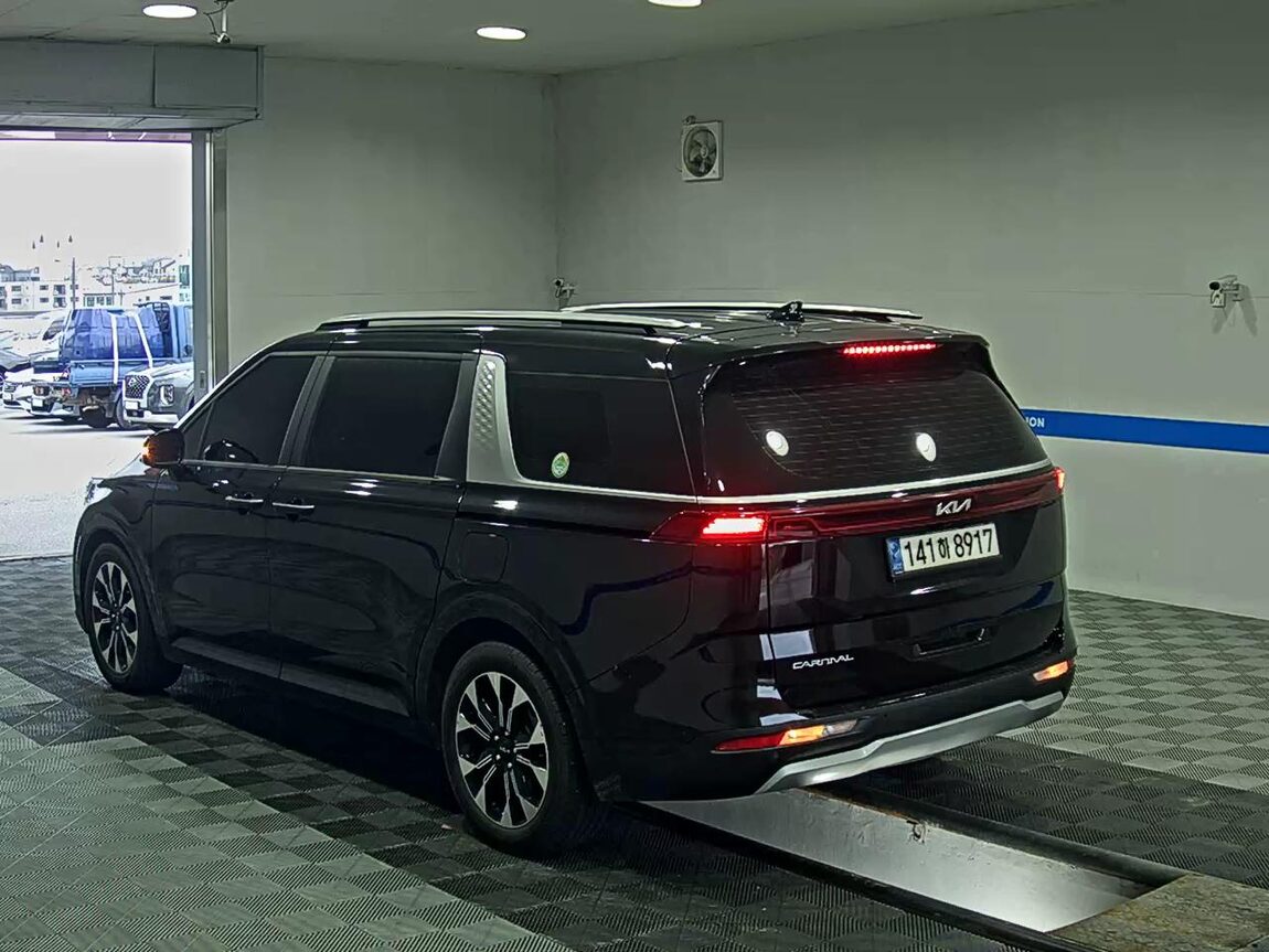 KIA NEW CARNIVAL (KA4) 9-SEATER DIESEL PRESTIGE 2023 - zdjęcie 6