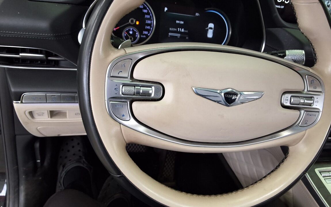 GENESIS GV80 2.5 GASOLINE 2WD BASE MODEL 2021 - zdjęcie 17