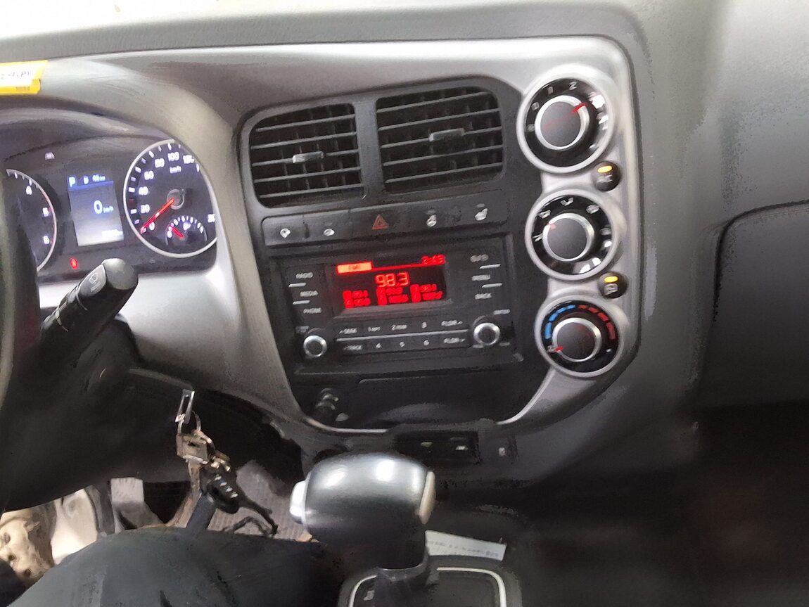 KIA THE NEW BONGO III CARGO 1 TON KING CAB EXTRA LONG WHEELBASE L 2022 - zdjęcie 19