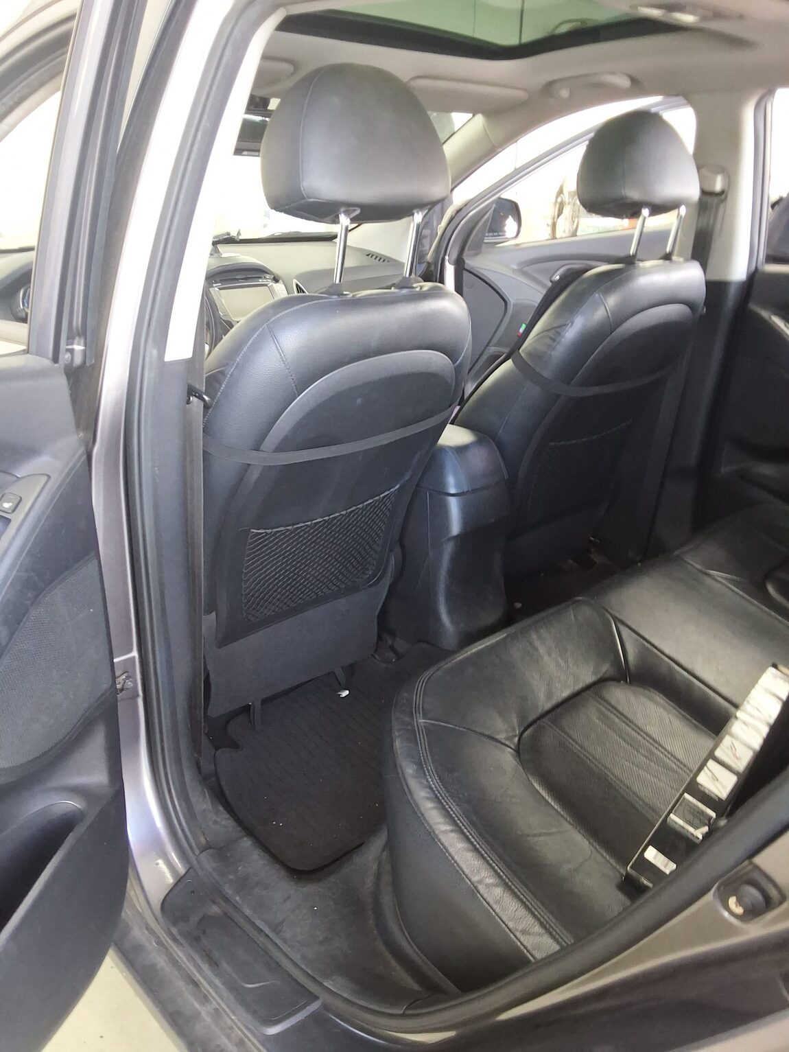 HYUNDAI TUCSON ix DIESEL R20 2WD LX20 PREMIER 2010 - zdjęcie 12