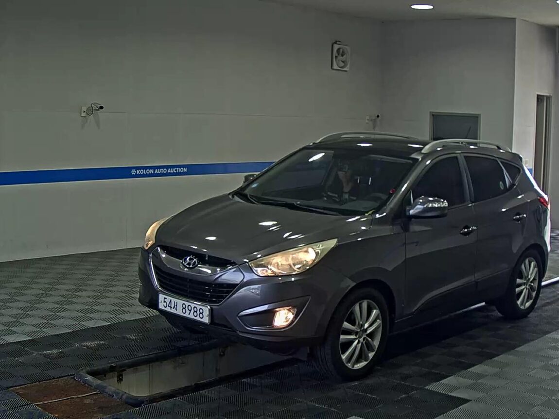 HYUNDAI TUCSON ix DIESEL R20 2WD LX20 PREMIER 2010 - zdjęcie 2