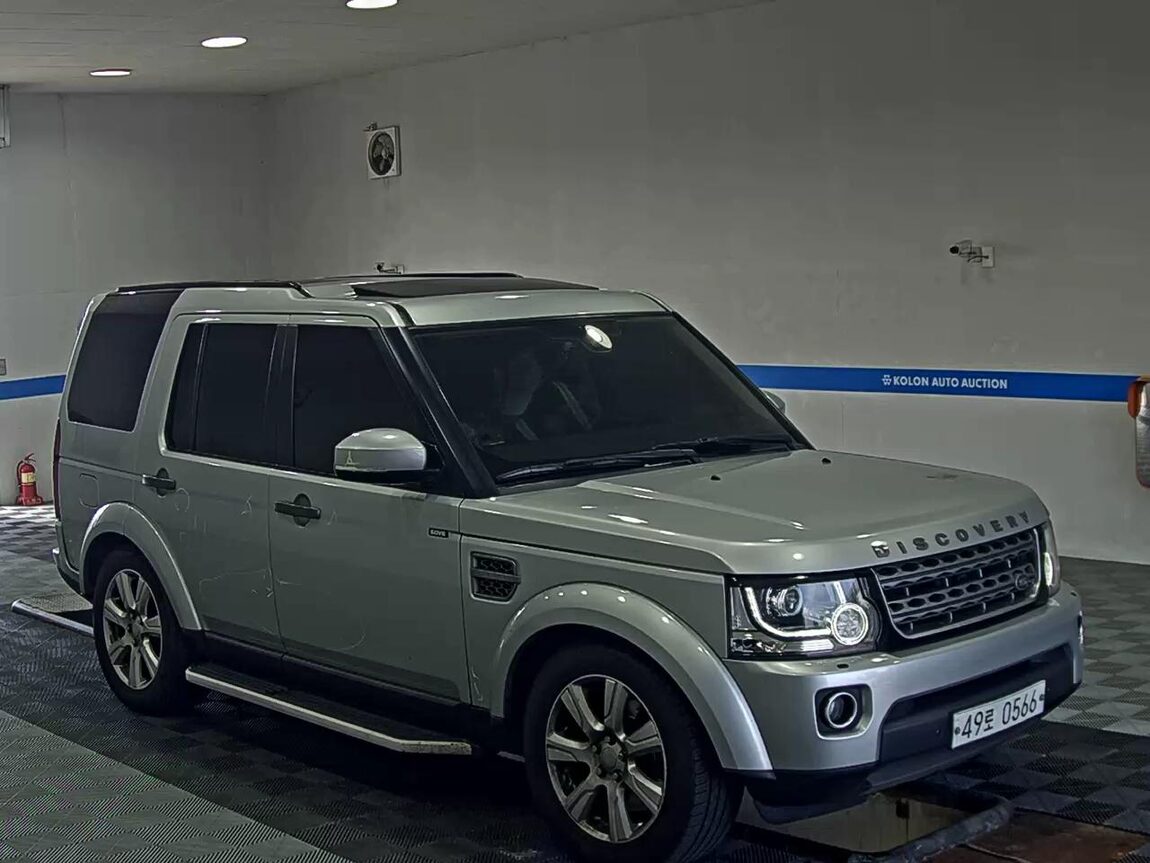 LAND ROVER DISCOVERY 4 3.0 SDV6 SE 2016 - zdjęcie 3